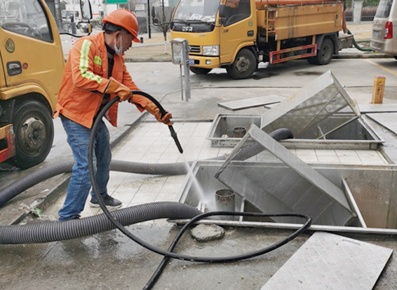 白碱滩隔油池清理